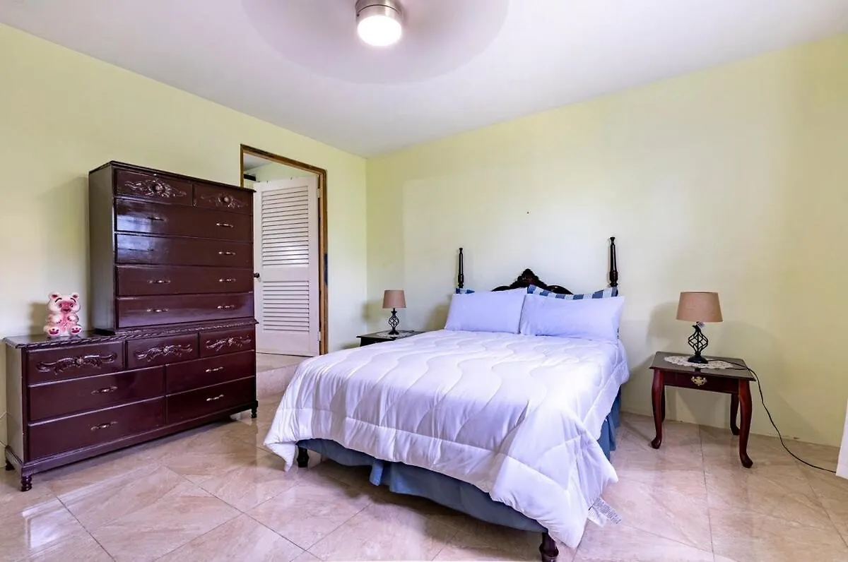 Misty Hills Retreat Apartman Stony Hill 0*,  Jamaica